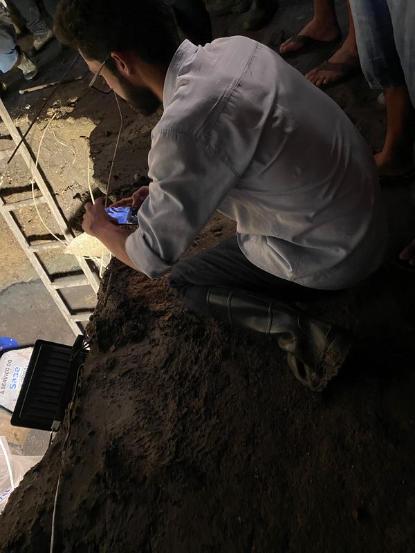 Bastidores do trabalho de Fernando